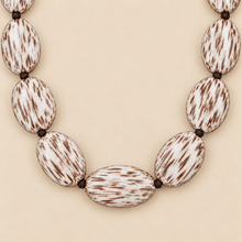 Castaway Meadow Layers Look - White Coconut Palm Wood Jewellery Set - alternate image 2