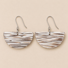 Castaway Lola and Luna Look - White Coconut Palm Wood Jewellery Set - alternate image 3