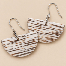 Castaway Lola and Luna Look - White Coconut Palm Wood Jewellery Set - alternate image 4