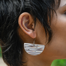 Castaway Lola and Luna Look - White Coconut Palm Wood Jewellery Set - alternate image 6