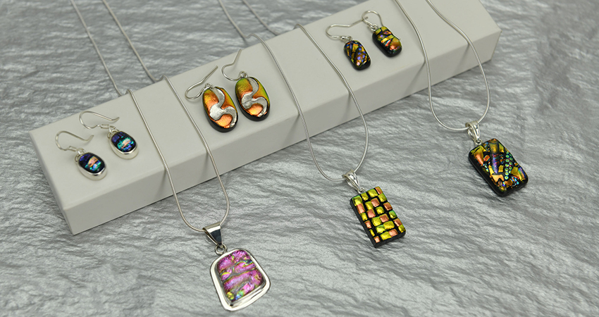 Emporium Dichro banner