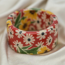 Flower Power White and Yellow Flowers Print Red Bangle