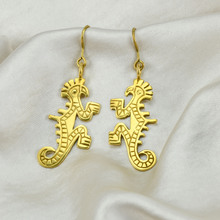 Loro Quimbaya Pre Colombino Gold Earrings