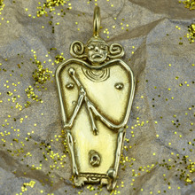 Chaman Tairona Precolombino Gold Pendant