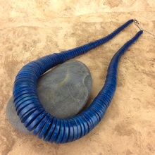 Cobalt Blue Coconut Shell Tapered Necklace