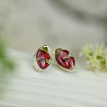 Red Mexican Flowers Seed Small Stud Earrings