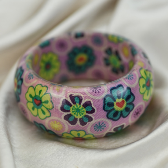 Baby Pink Retro Floral Print Medium Bangle 