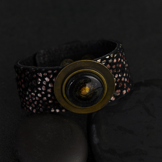 Cristalida Argentine Leather Fused Glass Bracelet