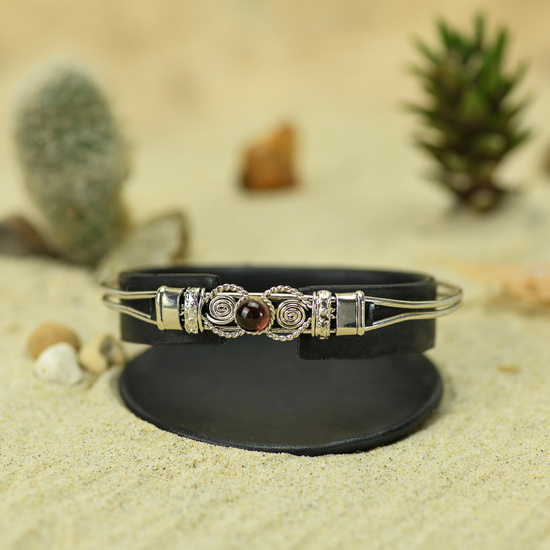 Garnet with Alpaca Inca Bracelet