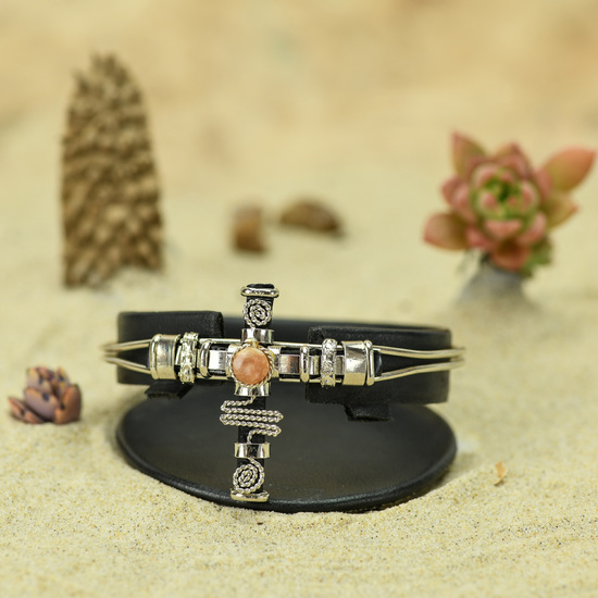 Salmon Cuartz with Alpaca Inca Cross Bracelet