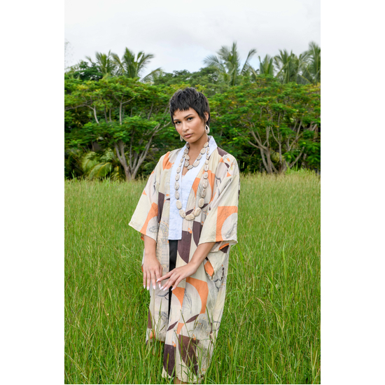 Castaway Meadow Layers Look - White Coconut Palm Wood Jewellery Set