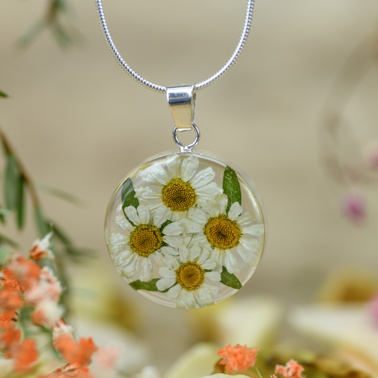 White Mexican Flowers Round Medium Necklace